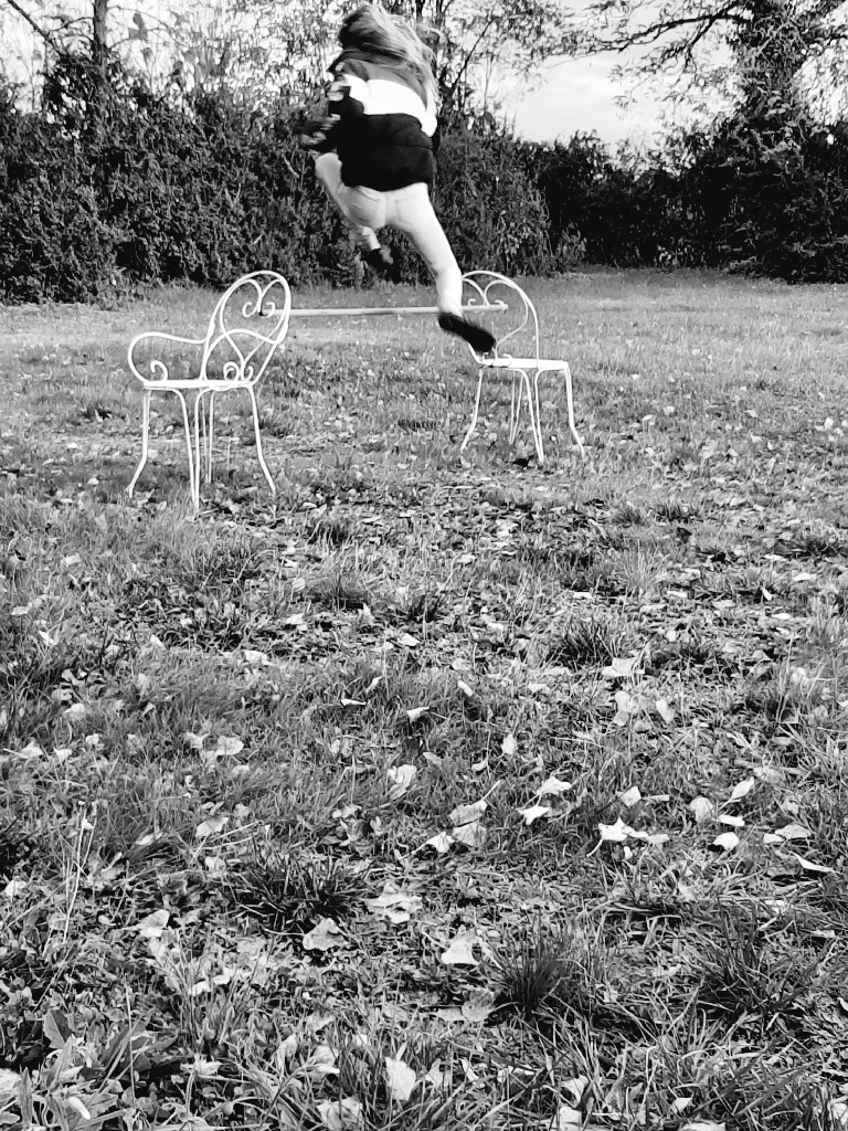 Moi qui saute, par Mistraljason