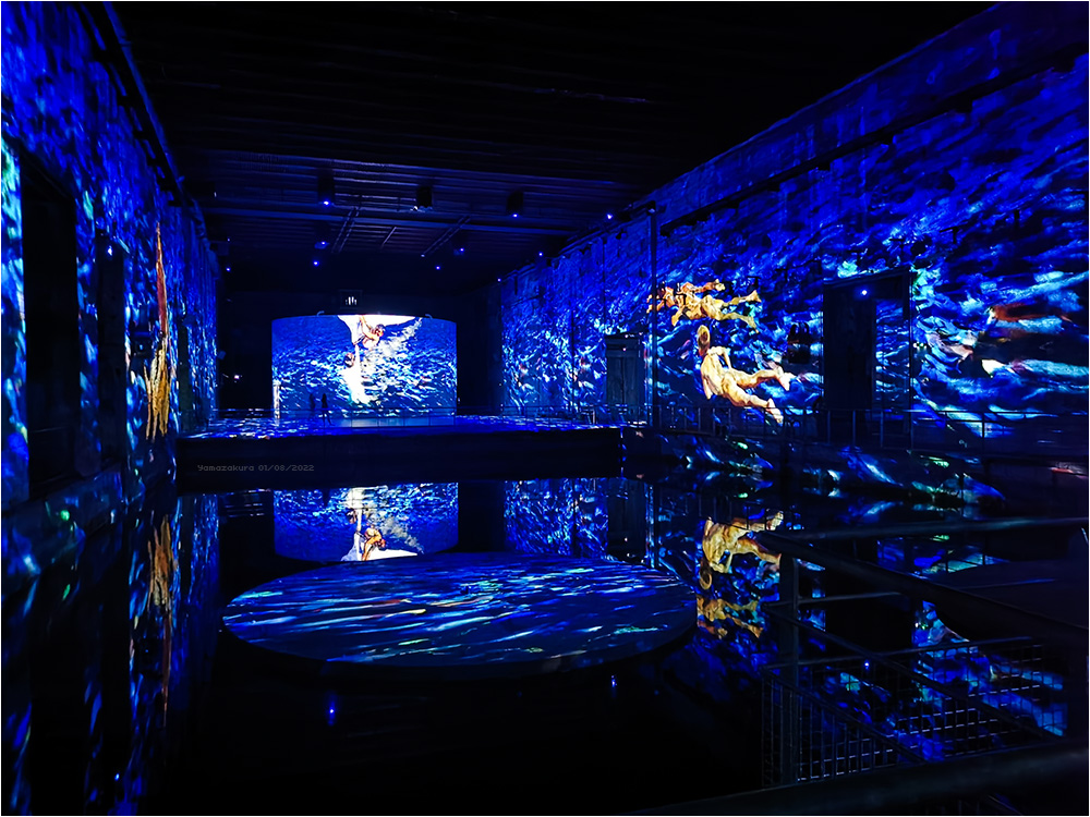 Le bassin des lumières, par Yamazakura